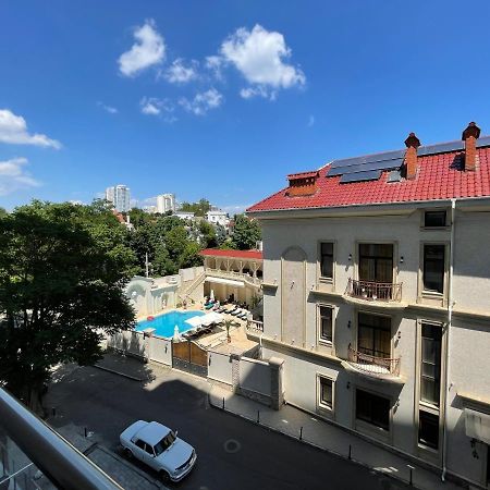 Sealine Apart-Hotel Odesa Exterior photo